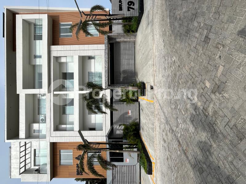 3 bedroom Flat / Apartment for rent Lekki Phase 1 Lekki Lagos