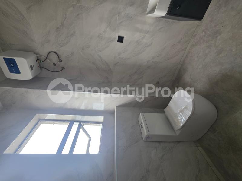 2 bedroom Flat / Apartment for sale Off Palace Road ONIRU Victoria Island Lagos