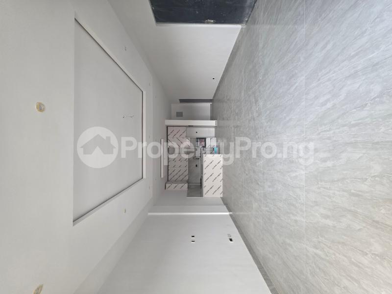 2 bedroom Flat / Apartment for sale Off Palace Road ONIRU Victoria Island Lagos