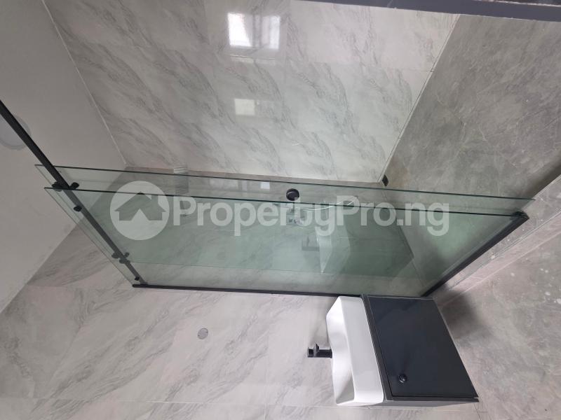 2 bedroom Flat / Apartment for sale Off Palace Road ONIRU Victoria Island Lagos