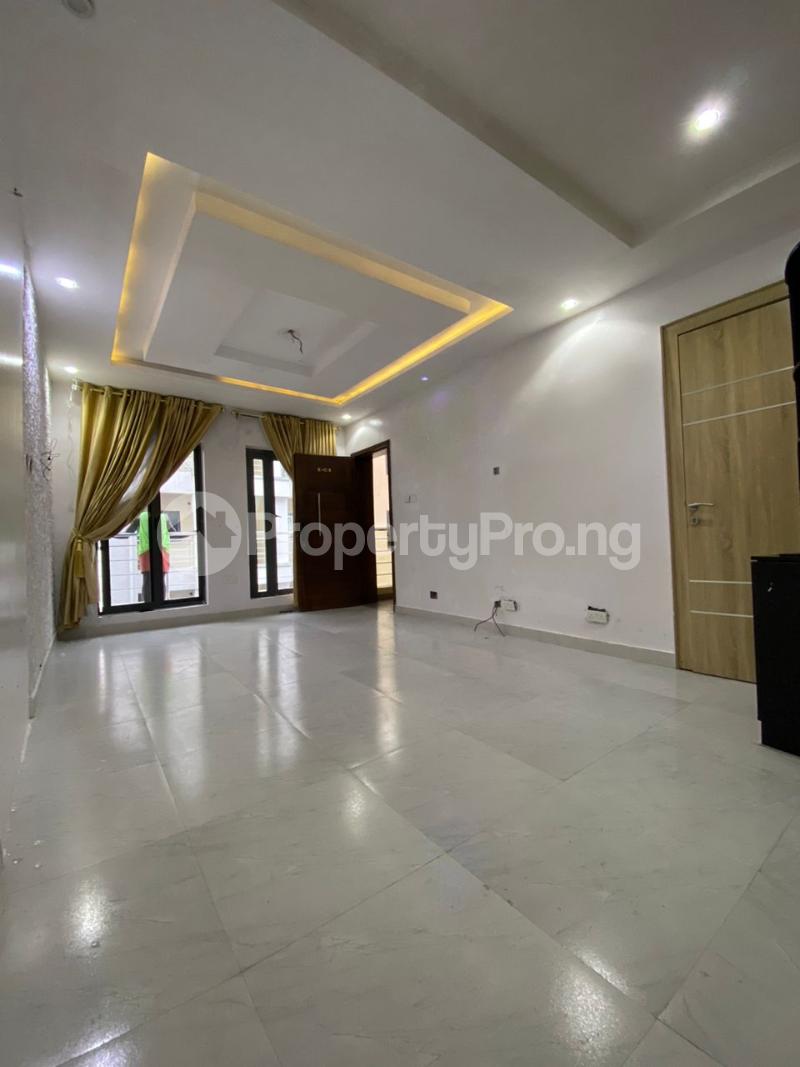 2 bedroom House for rent Ikate Lekki Lagos