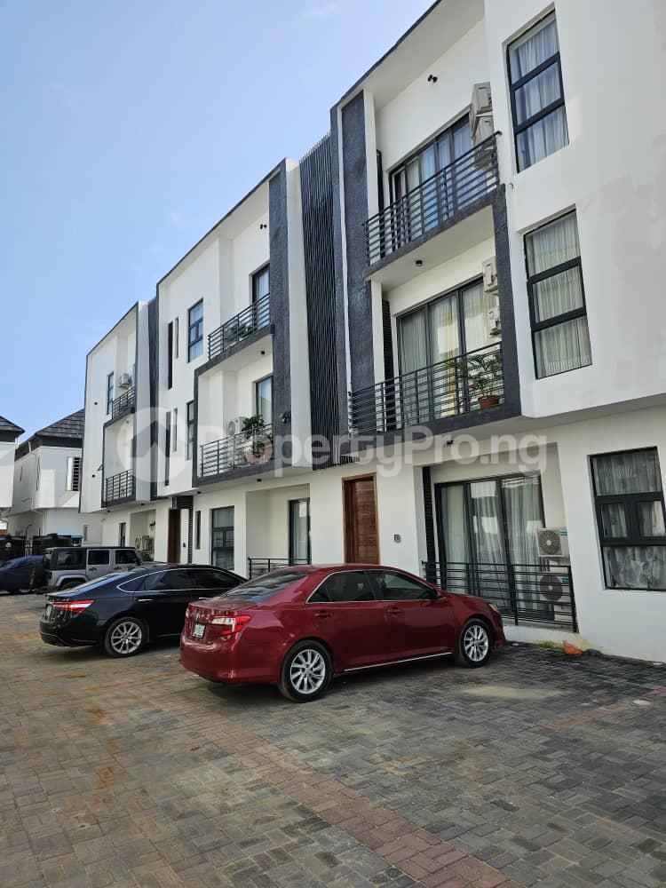 2 bedroom House for sale Orchid Road chevron Lekki Lagos