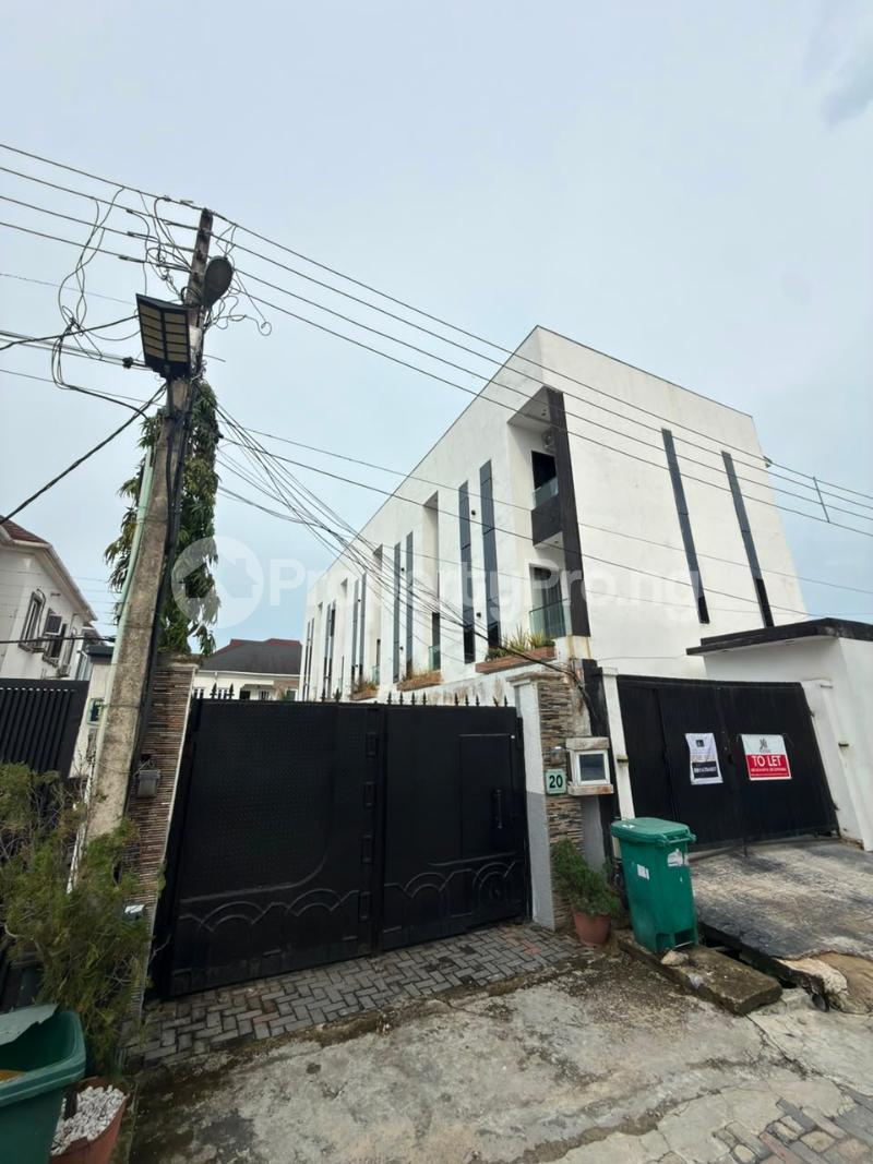 2 bedroom House for sale Ologolo Lekki Lagos