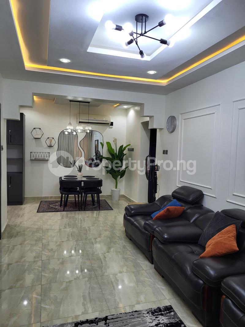 2 bedroom Flat / Apartment for shortlet Magodo GRA Phase 2 Kosofe/Ikosi Lagos - 1