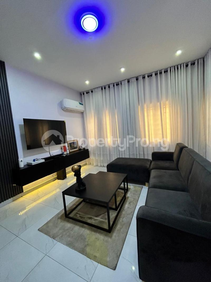 2 bedroom Flat / Apartment for shortlet Atunrase Medina Gbagada Lagos