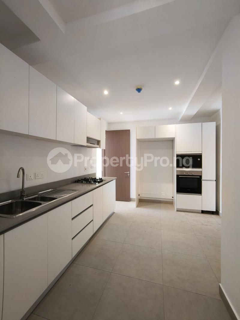 2 bedroom House for sale Lekki Phase 1 Lekki Lagos