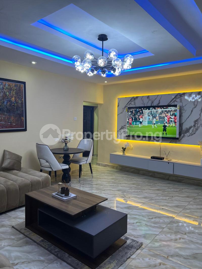 2 bedroom House for shortlet Mende Maryland Ikeja Lagos