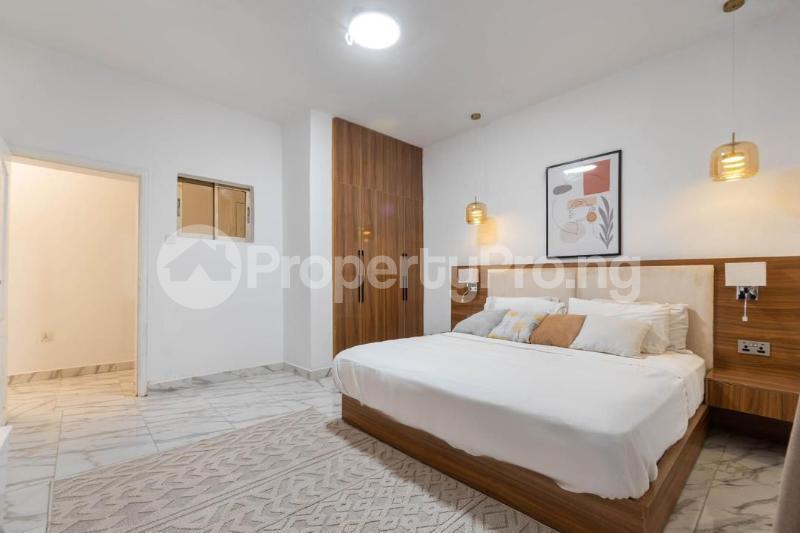 3 bedroom Flat / Apartment for shortlet Admiralty Road Lekki Lagos