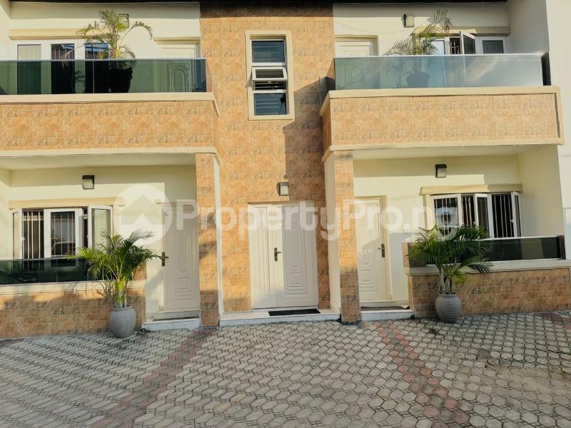 2 bedroom House for shortlet Surulere Lagos