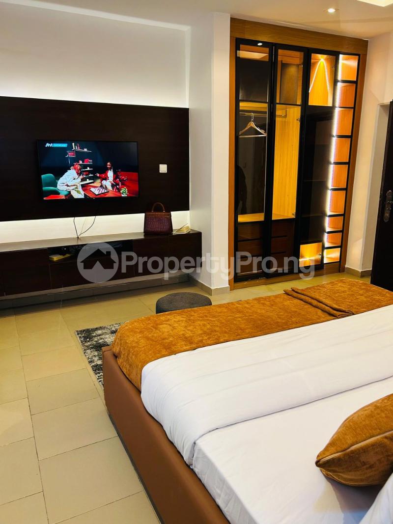 2 bedroom Flat / Apartment for shortlet Wuse 2 Abuja