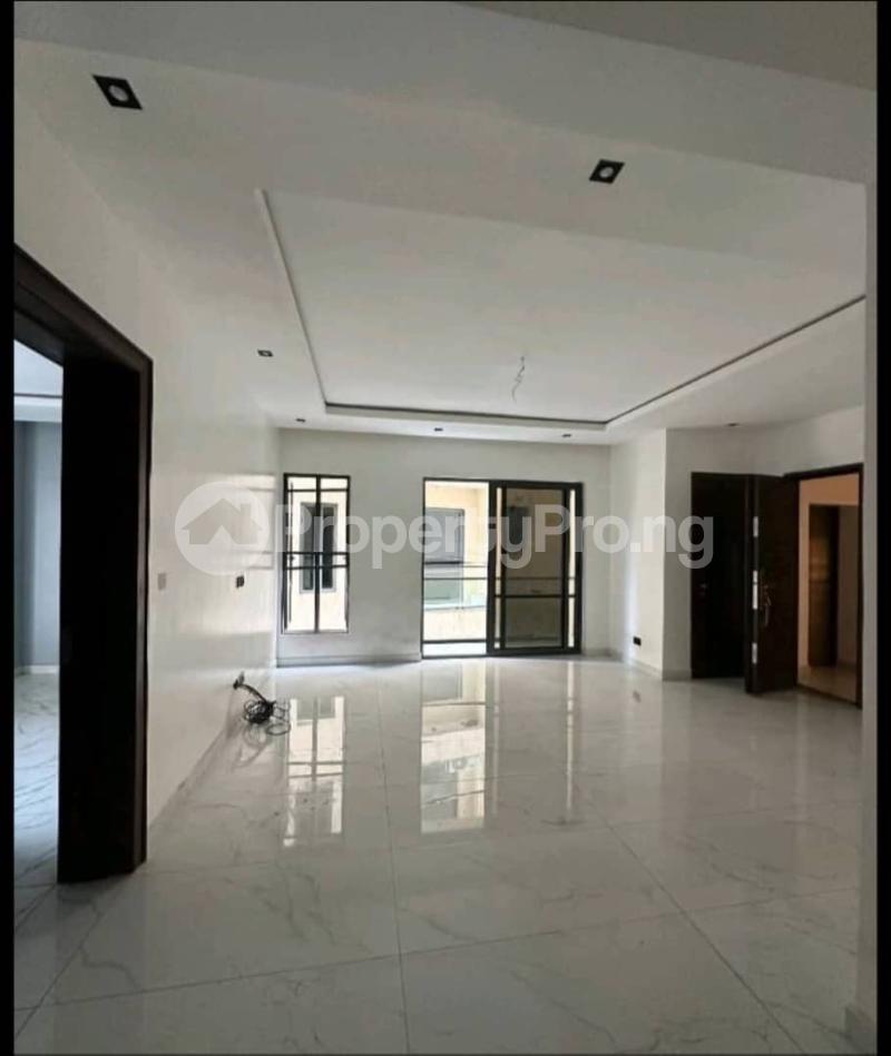 2 bedroom House for rent Lekki Phase 1 Lekki Lagos