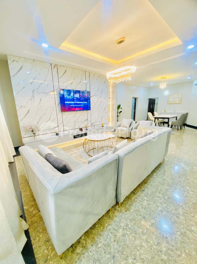 2 bedroom Flat / Apartment for shortlet Guzape Abuja