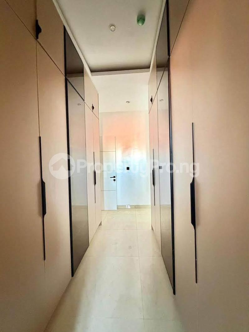 3 bedroom House for sale Victoria Island Lagos
