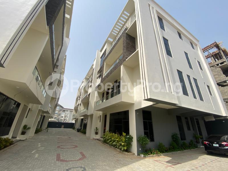 3 bedroom Flat / Apartment for rent ONIRU Victoria Island Lagos