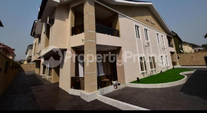 3 bedroom Flat / Apartment for rent Lekki Phase 1 Lekki Lagos