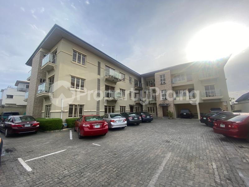 3 bedroom Flat / Apartment for rent Lekki Right Side, Lekki Phase 1 Lekki Lagos