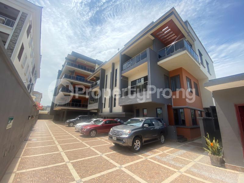 4 bedroom Flat / Apartment for rent ONIRU Victoria Island Lagos