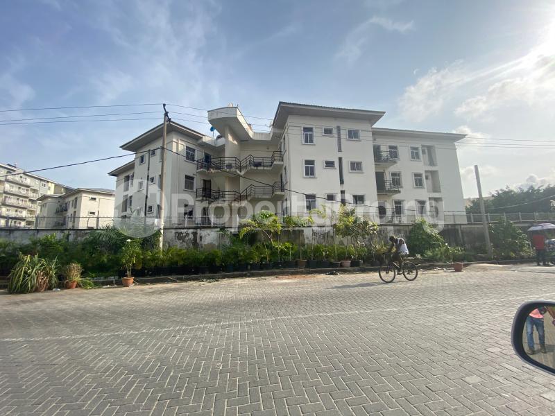 3 bedroom Flat / Apartment for rent Off Admiralty Way Lekki Phase 1 Lekki Lagos