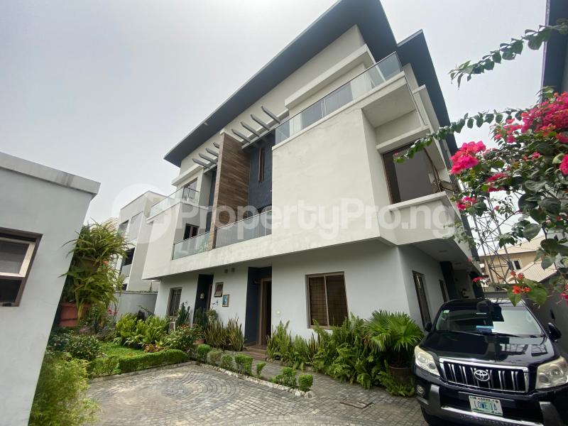 1 bedroom Flat / Apartment for sale Lekki Phase 1 Lekki Lagos