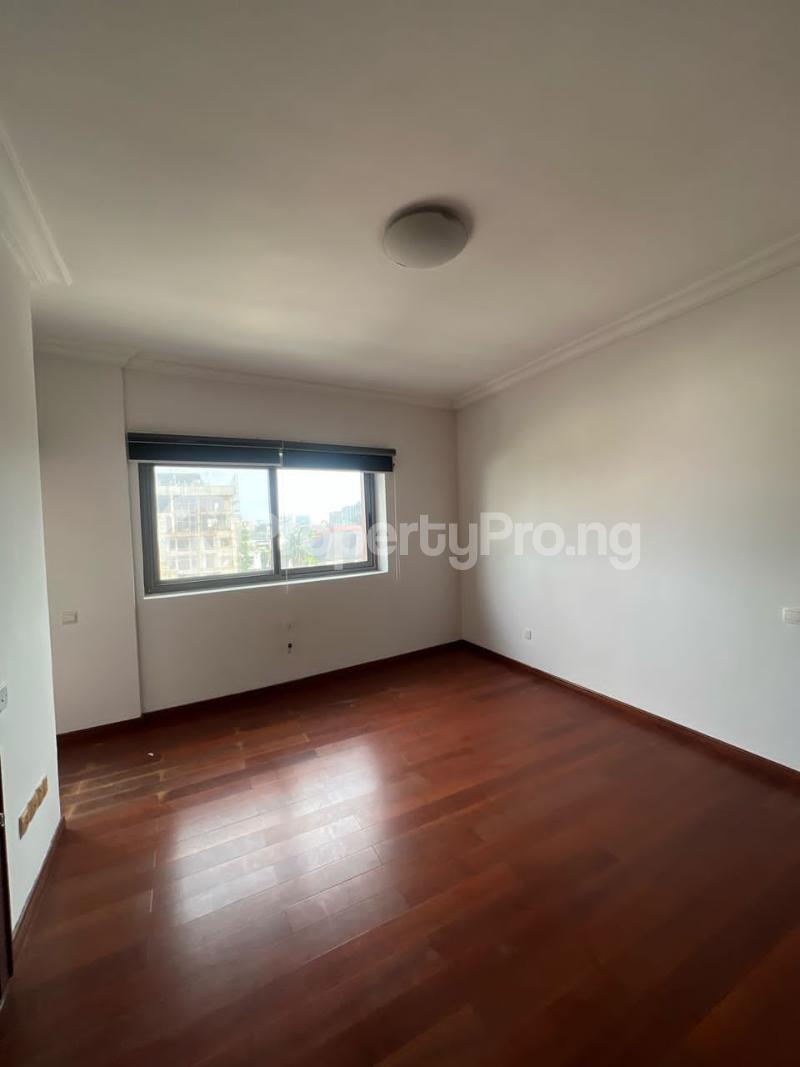 3 bedroom Flat / Apartment for rent Ikoyi Lagos