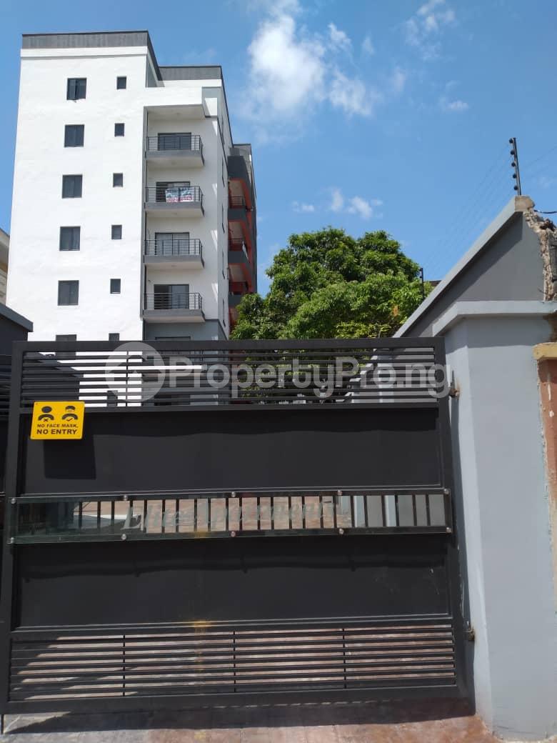 3 bedroom Flat / Apartment for rent Off Palace Way ONIRU Victoria Island Lagos