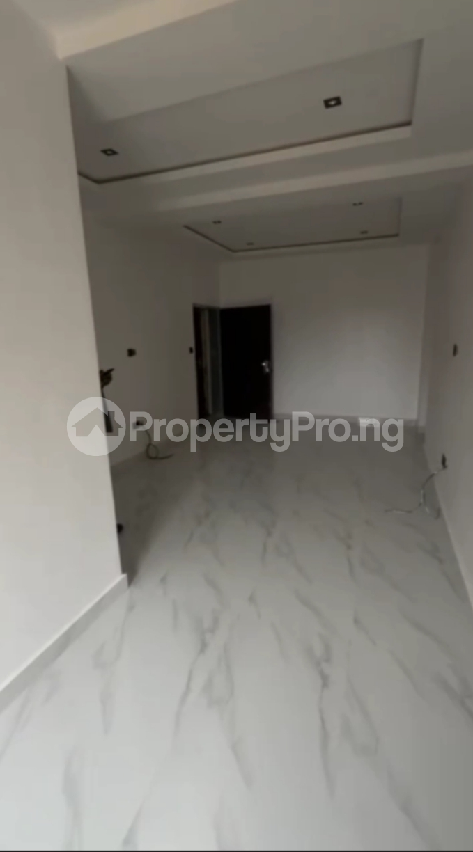 3 bedroom Flat / Apartment for sale Paradise Court 2 Estate, Idu Abuja