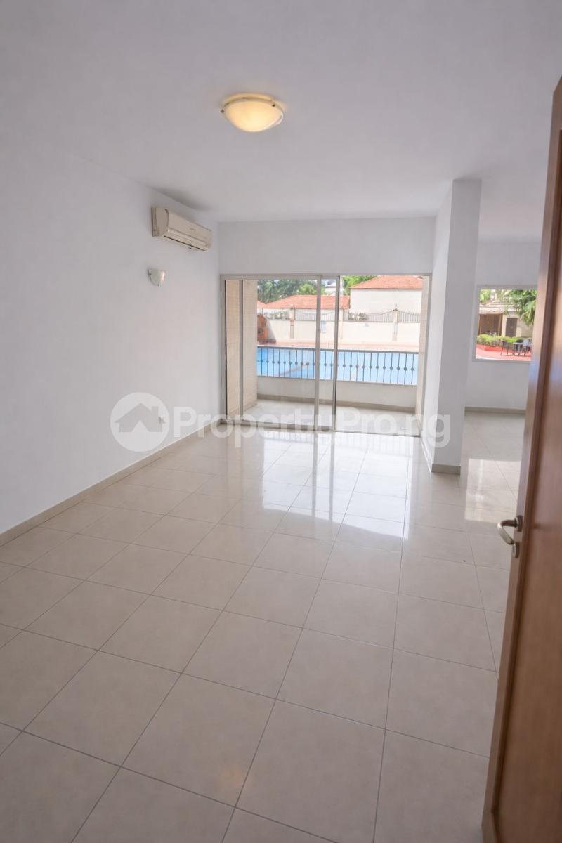 3 bedroom House for sale Ikoyi Lagos