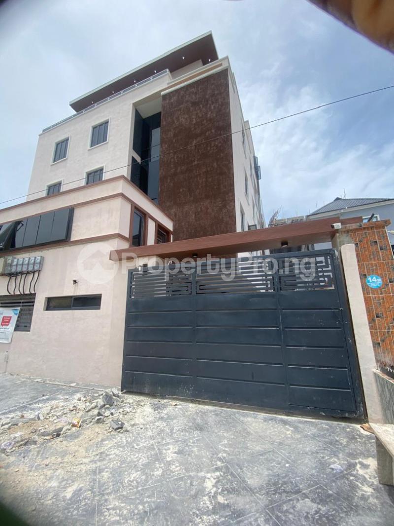 3 bedroom Flat / Apartment for sale Salem Lekki Phase 1 Lekki Lagos