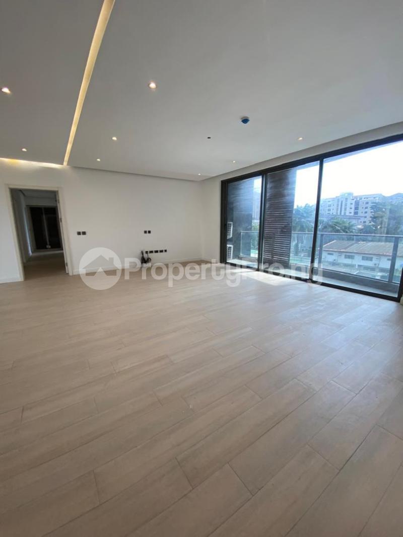 3 bedroom Flat / Apartment for rent Ikoyi Lagos