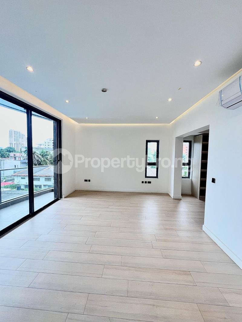 3 bedroom House for sale Old Ikoyi Ikoyi Lagos