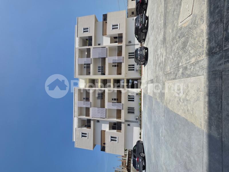 3 bedroom Flat / Apartment for sale Off Mobil Road Ilaje Lekki Scheme 2 Ajah Lagos