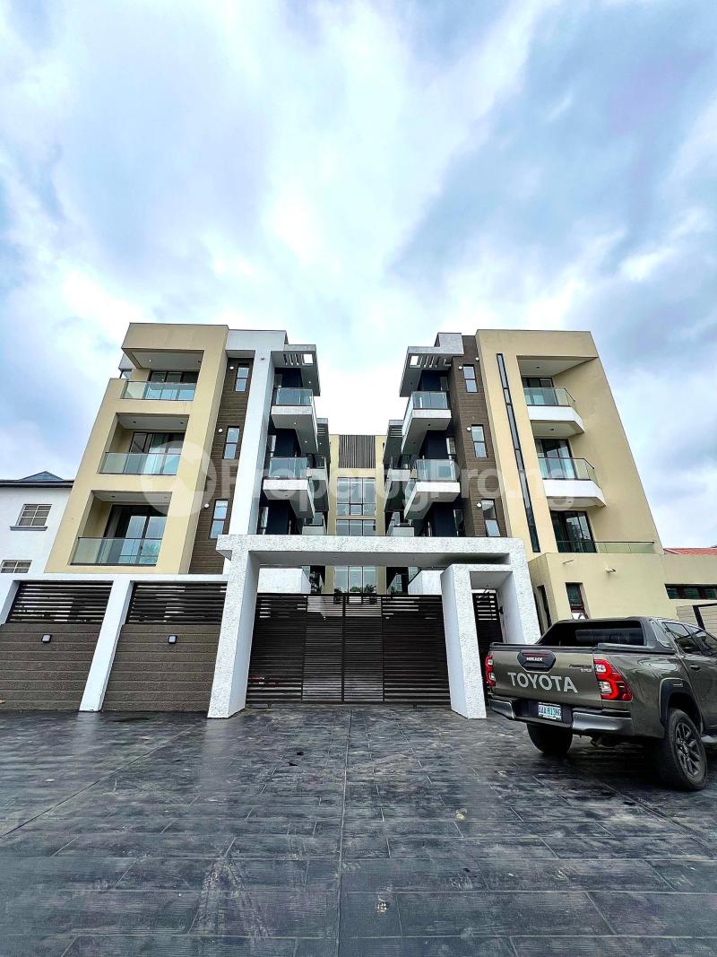3 bedroom Flat / Apartment for rent Lekki Phase 1 Lekki Lagos
