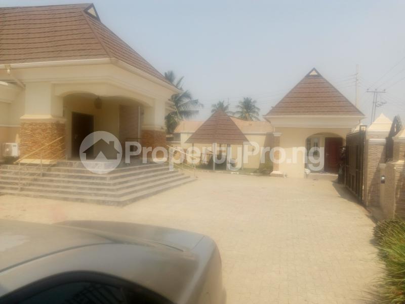 3 bedroom Terraced Bungalow House for sale 151 Ibrahim Taiwo Road
