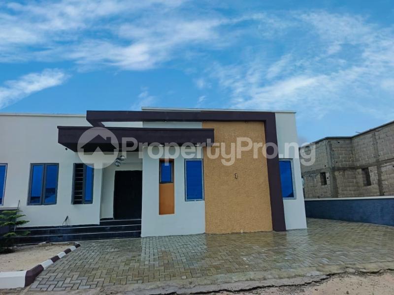3 bedroom House for sale Eputu Axis Awoyaya Ajah Lagos