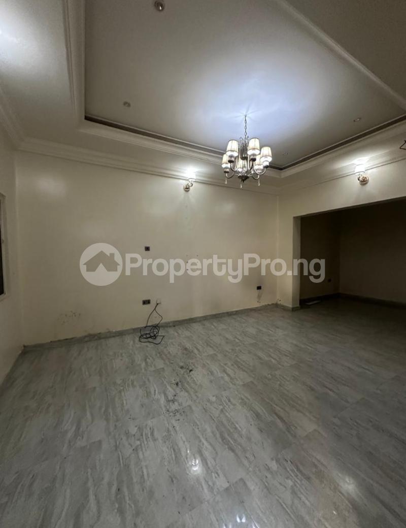 4 bedroom House for rent Millenuim/UPS Gbagada Lagos