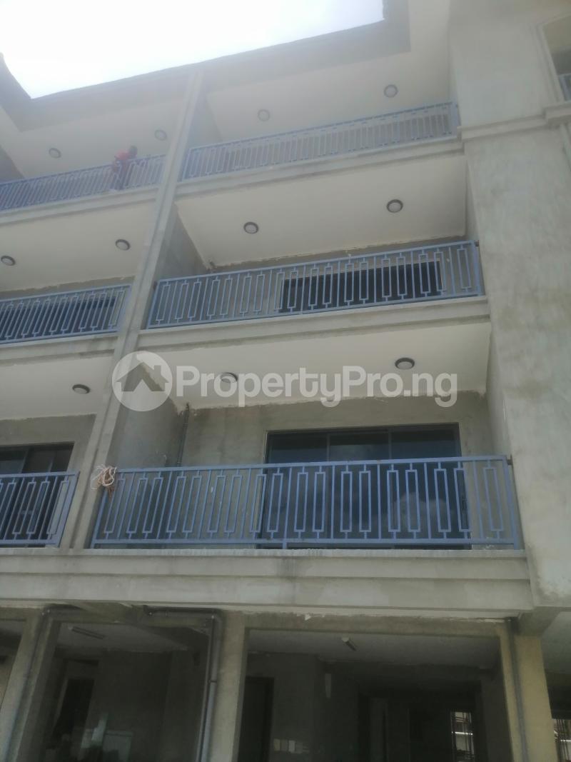 3 bedroom Flat / Apartment for rent   ONIRU Victoria Island Lagos