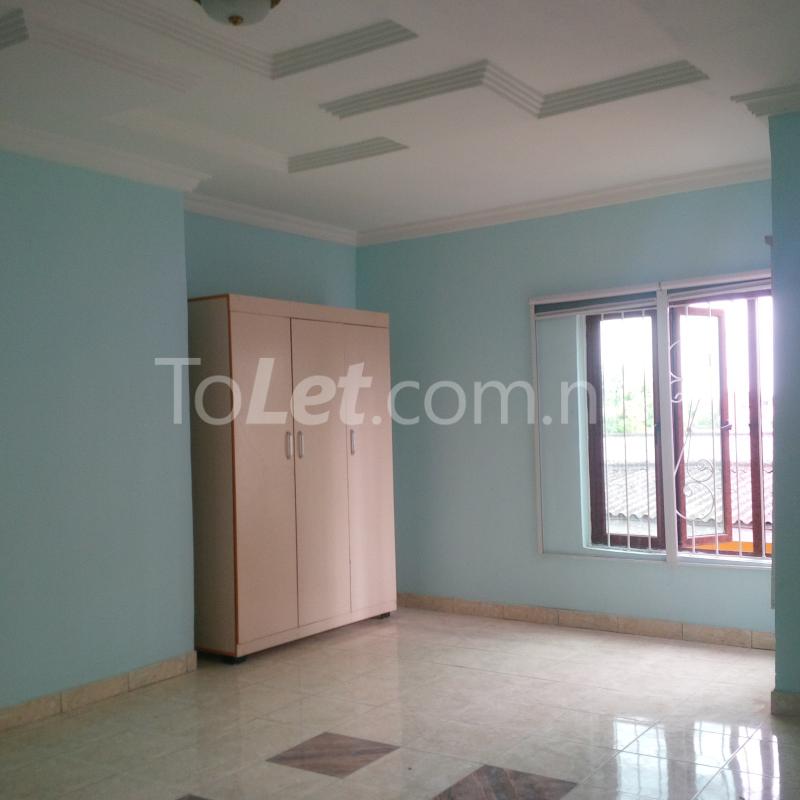 3 bedroom Flat / Apartment for rent Modupe Fola Agoro Yaba Lagos