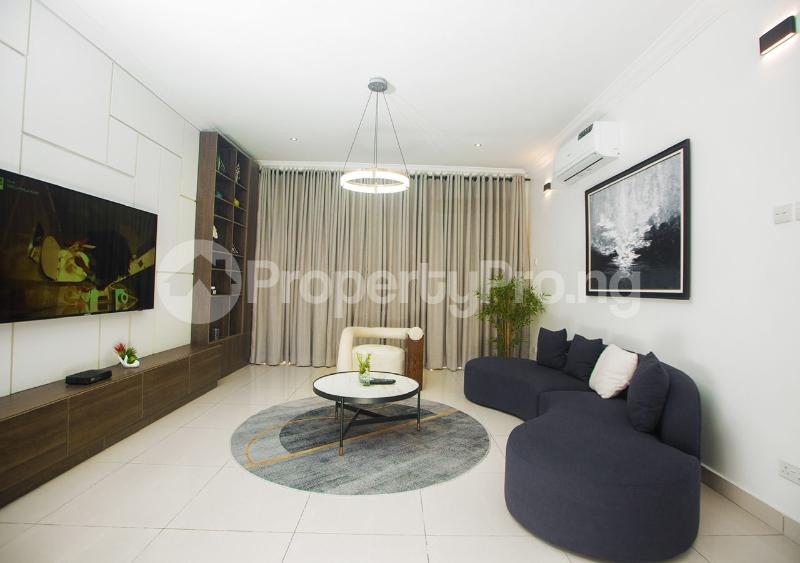 3 bedroom Flat / Apartment for shortlet chevron Lekki Lagos