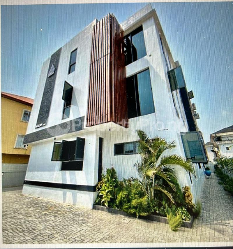 3 bedroom Flat / Apartment for sale Behind Romay Gardens Ilasan Lekki Lagos