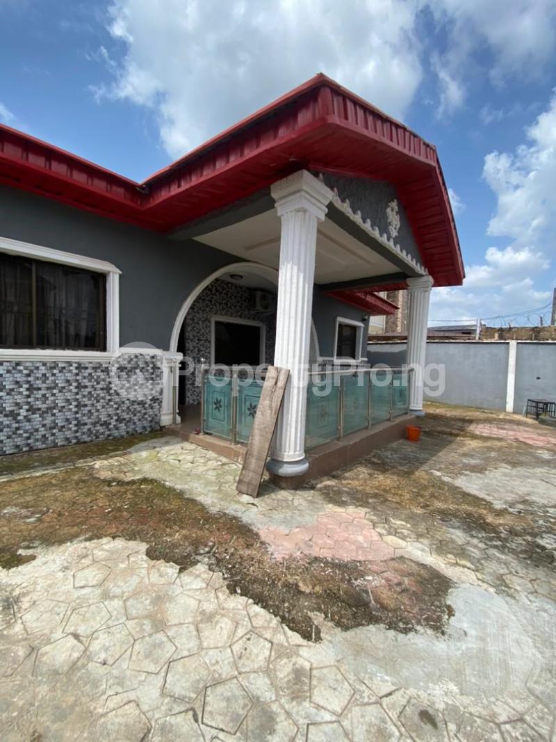 3 bedroom Flat / Apartment for rent Iyana Olopa Estate Akobo Ibadan Oyo