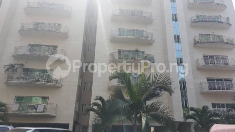 3 bedroom Flat / Apartment for rent Off Rumen Ikoyi Lagos