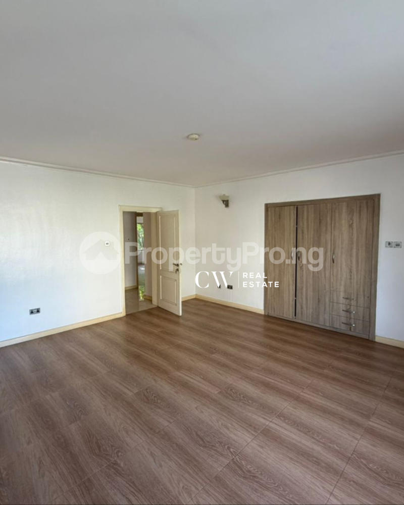 3 bedroom Flat / Apartment for sale Ikoyi Lagos