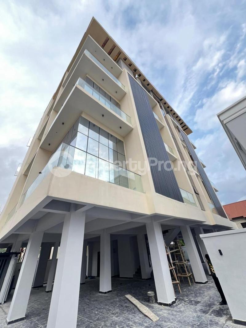 3 bedroom Flat / Apartment for rent Lekki Phase 1, Lagos State Lekki Phase 1 Lekki Lagos - 1
