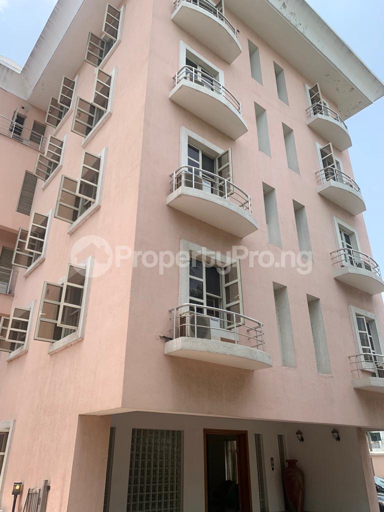 3 bedroom House for rent Akin Ogunlewe, Ligali Ayorinde Victoria Island Lagos