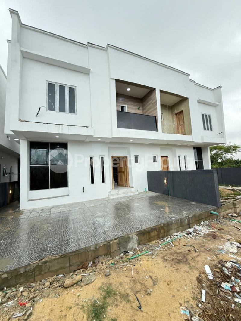 3 bedroom House for sale Off Abraham Adesanya Ajah Lagos