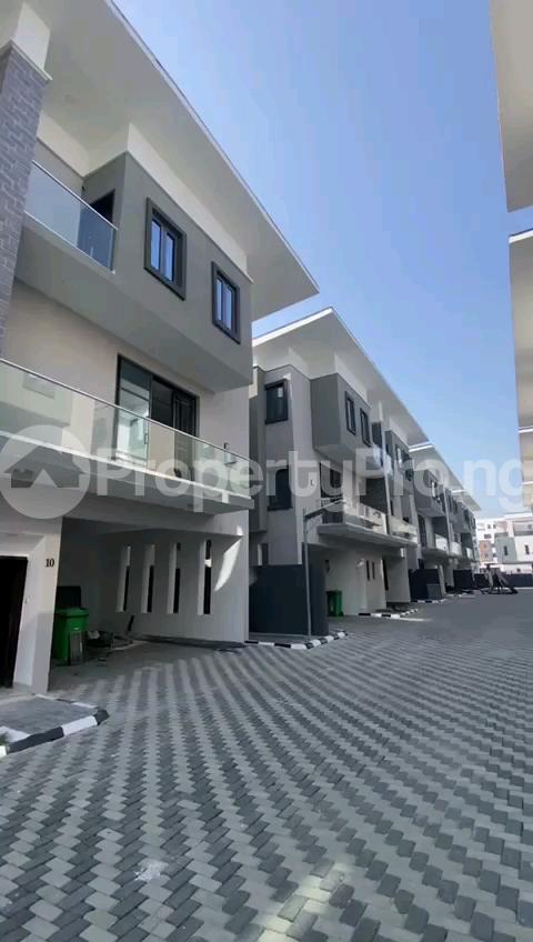 House for sale Lxora Park Ikate Lekki Lagos