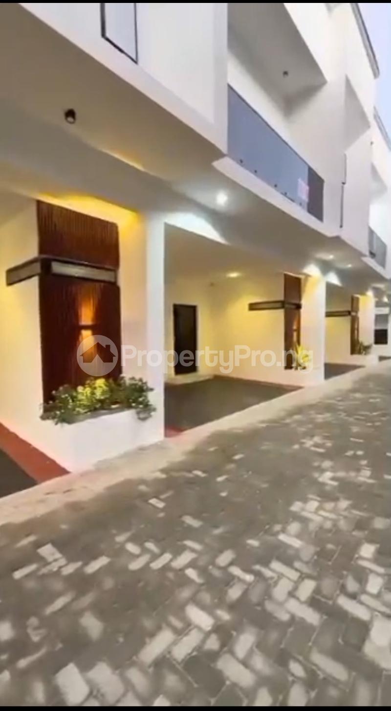 3 bedroom House for sale In An Estate Ikota Lekki Lagos