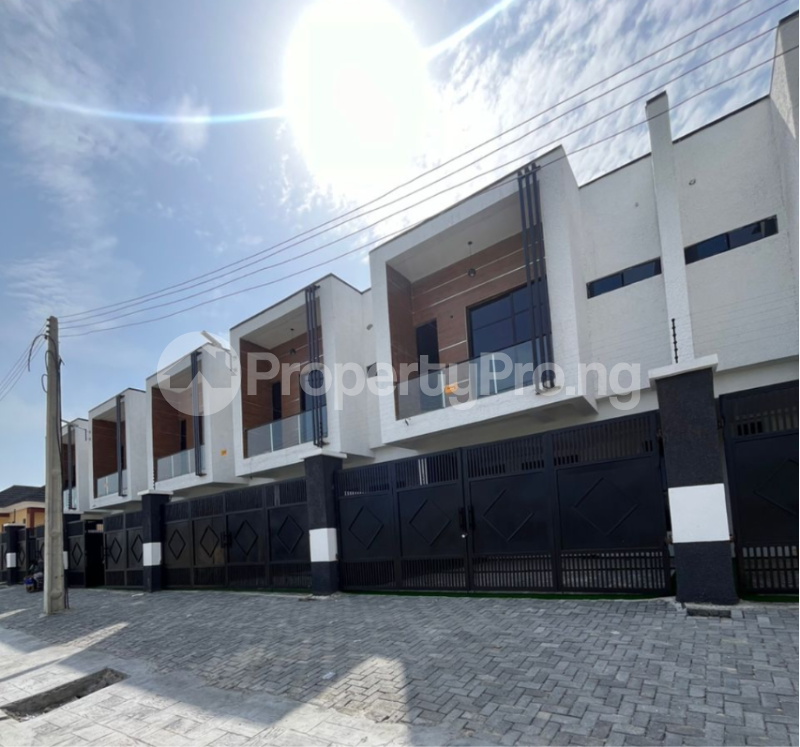 3 bedroom House for sale Ikota Lekki Lagos