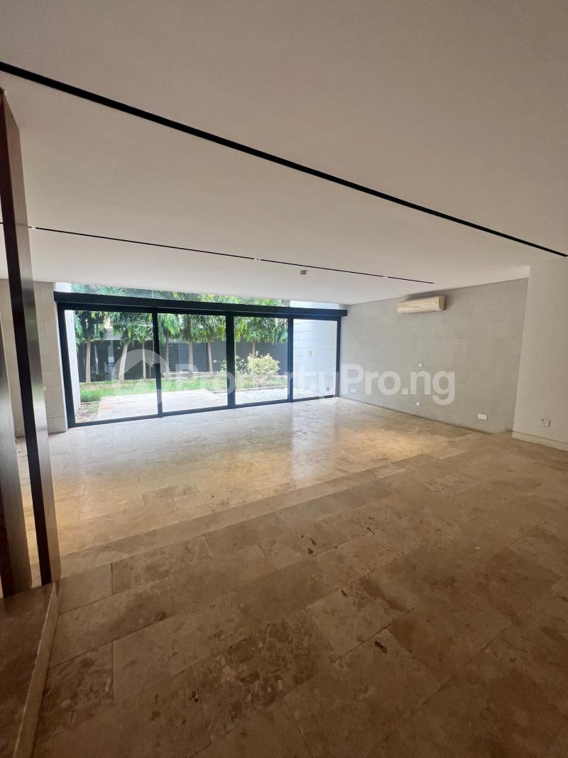 3 bedroom House for rent Ikoyi Lagos