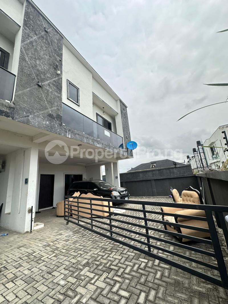 3 bedroom House for rent Ikota Lekki Lagos
